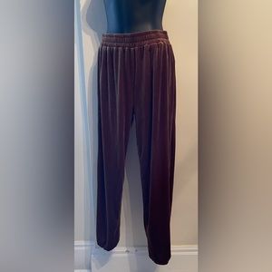 Shein Golden Brown Velvet Joggers Size Medium